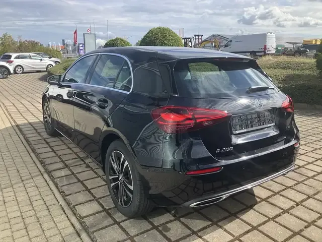 Mercedes-Benz A 200