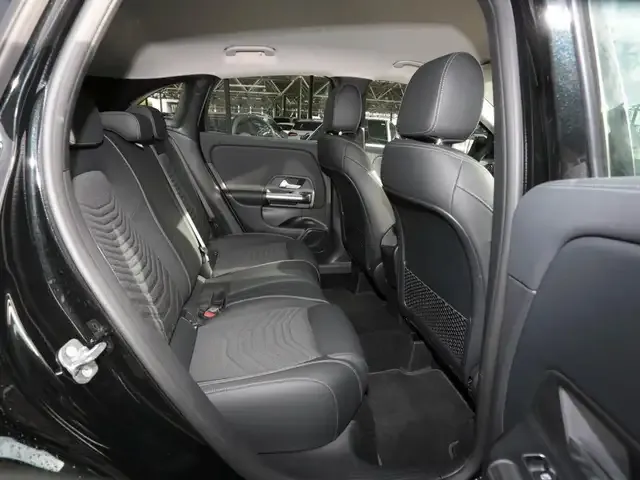 Mercedes-Benz GLA 180