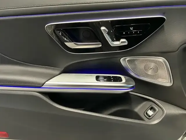 Mercedes-Benz CLE 300