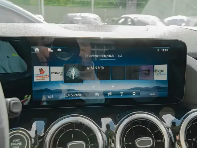 Mercedes-Benz GLA 180