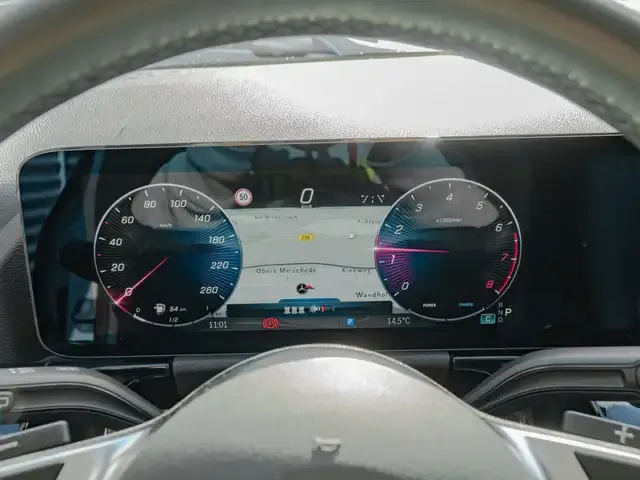 Mercedes-Benz GLA 180