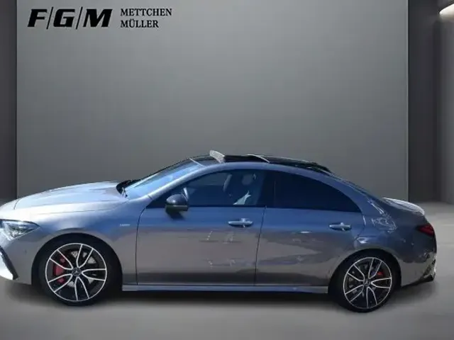 Mercedes-Benz CLA 35 AMG