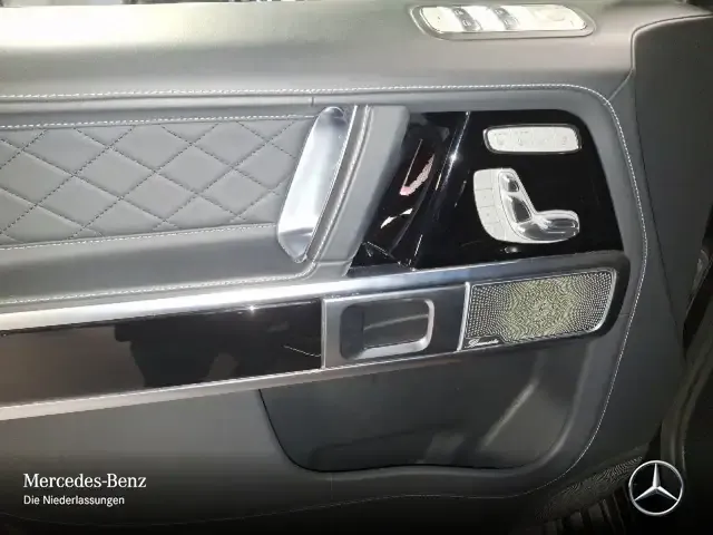Mercedes-Benz G 400