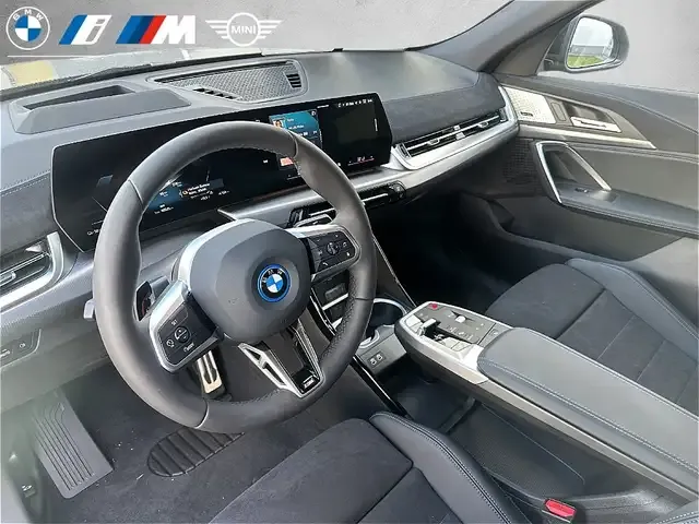 BMW iX2