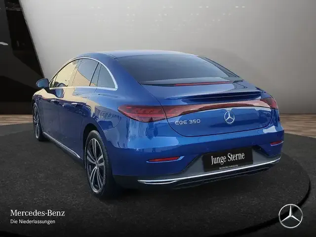 Mercedes-Benz EQE 350