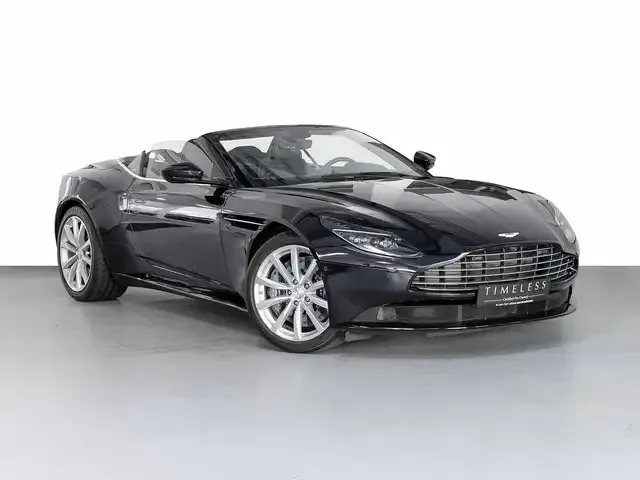 Aston Martin DB11