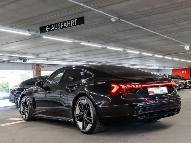 Audi e-tron GT