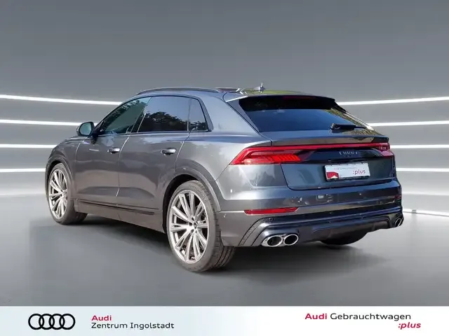 Audi SQ8