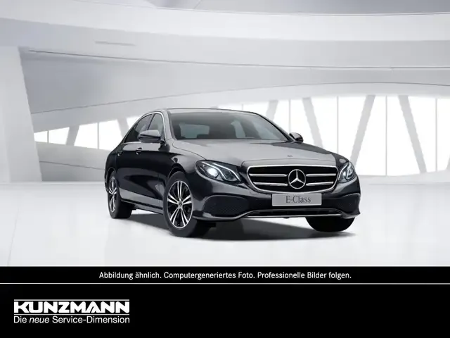 Mercedes-Benz E 220