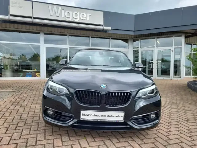 BMW 218