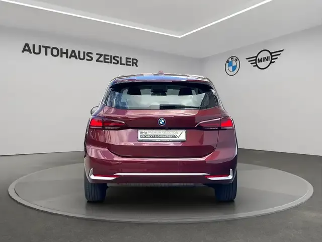 BMW 225