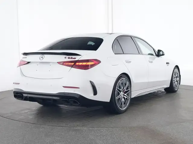 Mercedes-Benz C 63 AMG