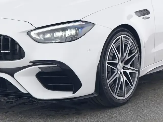 Mercedes-Benz C 63 AMG