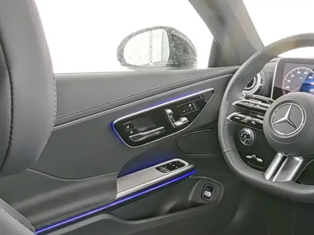 Mercedes-Benz CLE 300