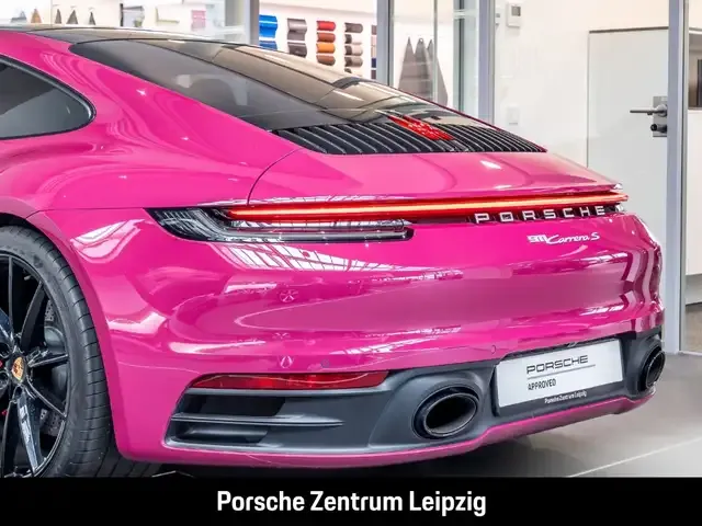 Porsche 992