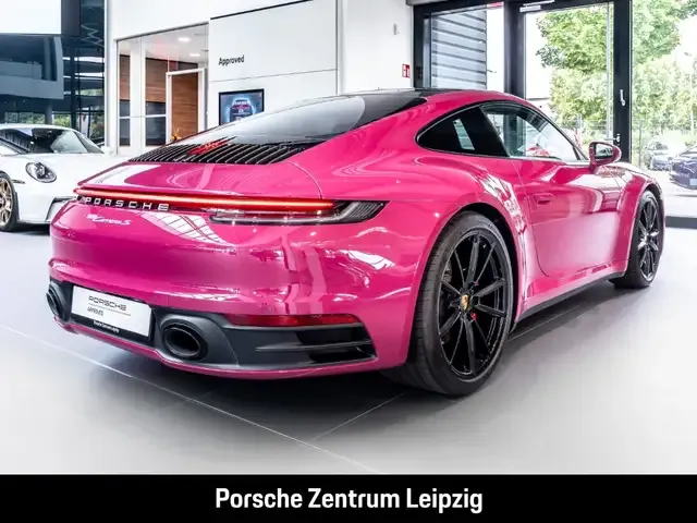 Porsche 992