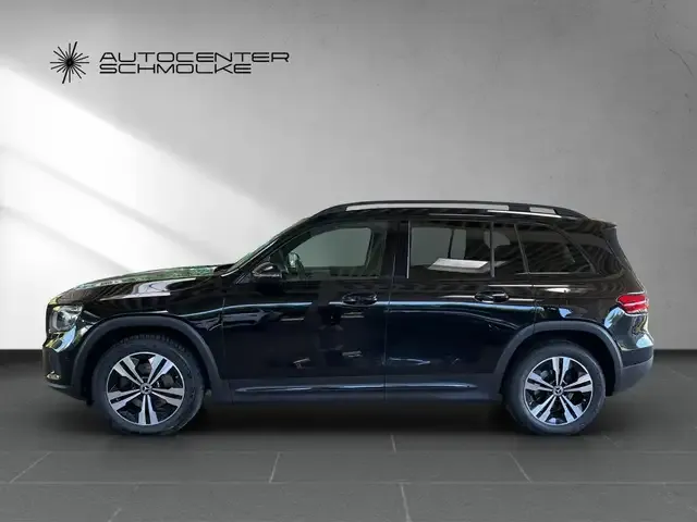 Mercedes-Benz GLB 180