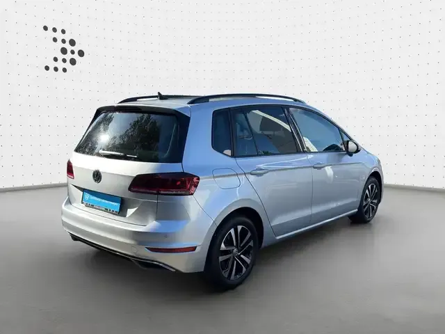 Volkswagen Golf Sportsvan