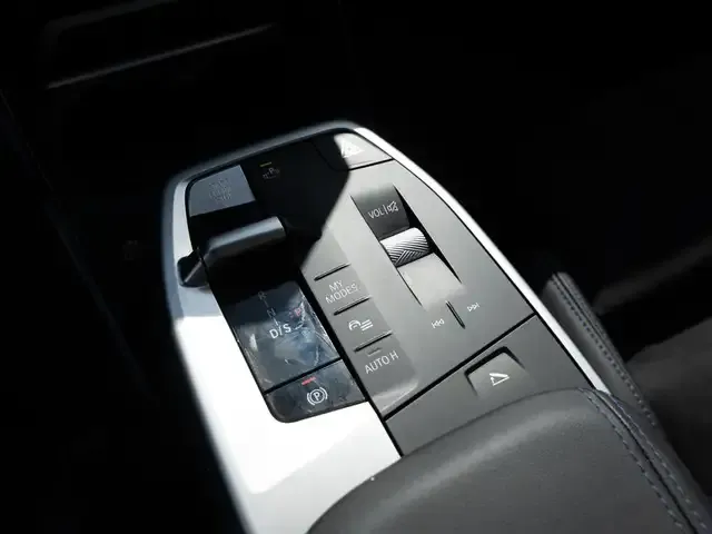 BMW 223
