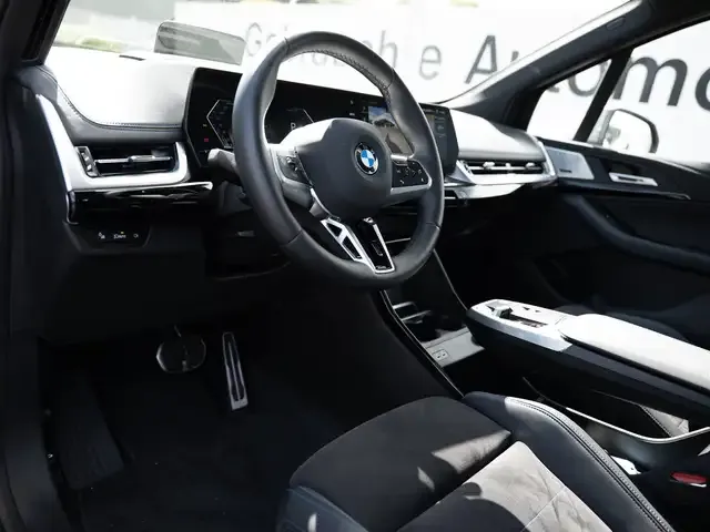 BMW 223