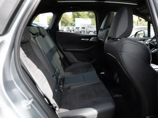 BMW 223