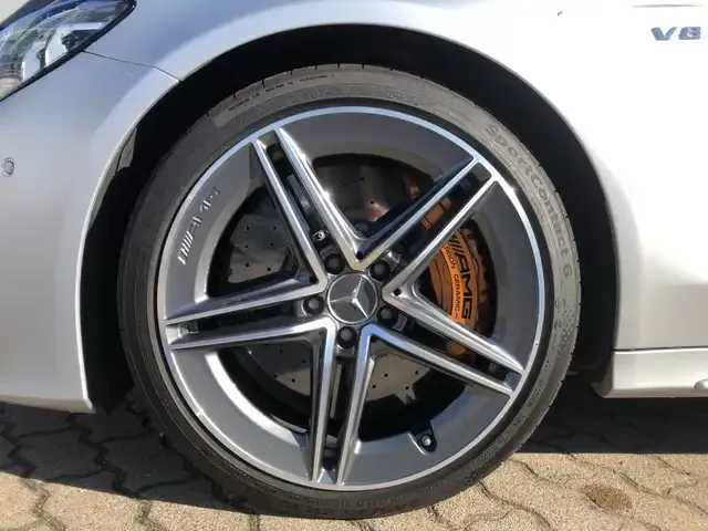 Mercedes-Benz C 63 AMG