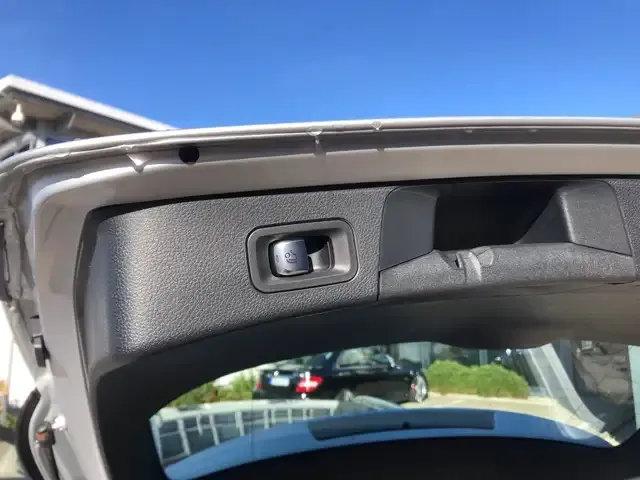 Mercedes-Benz C 63 AMG