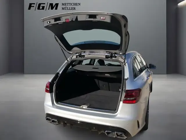 Mercedes-Benz C 63 AMG