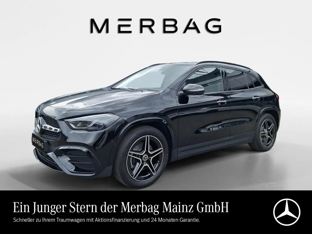 Mercedes-Benz GLA 220