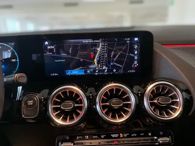 Mercedes-Benz EQA 250