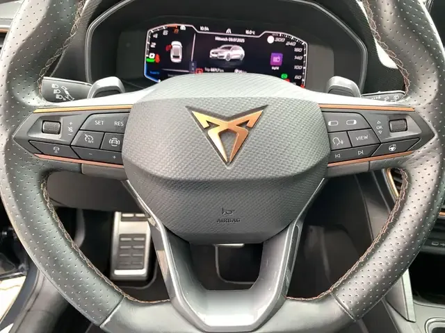 CUPRA Leon