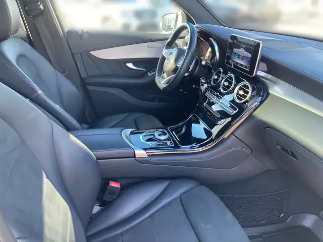 Mercedes-Benz GLC 220