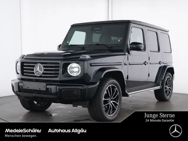 Mercedes-Benz G 500