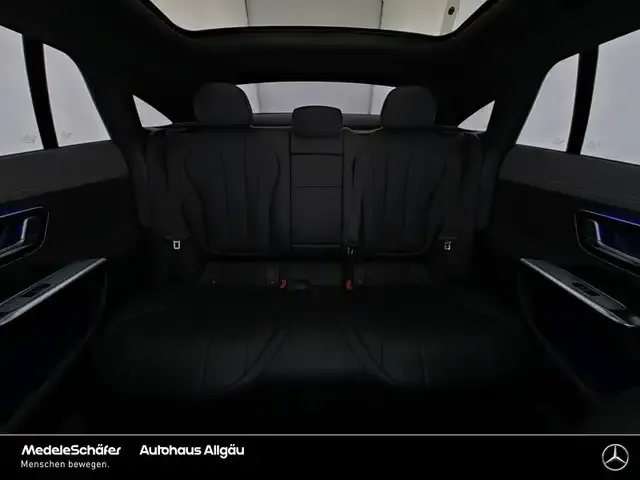 Mercedes-Benz EQE 300