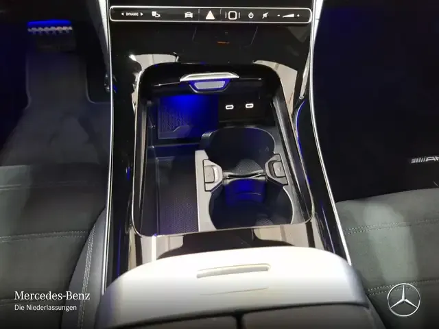 Mercedes-Benz CLE 200