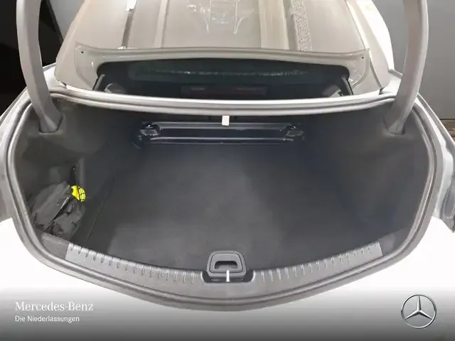 Mercedes-Benz CLE 200