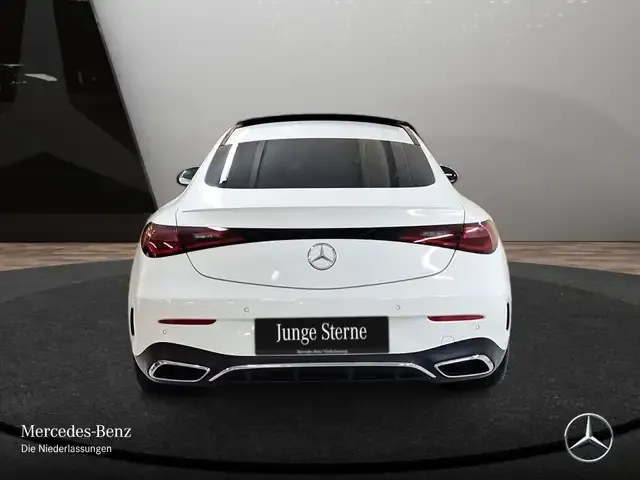 Mercedes-Benz CLE 200