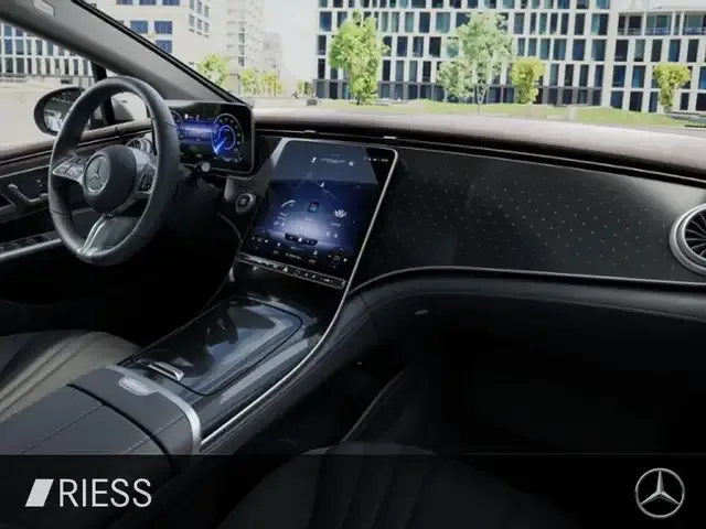 Mercedes-Benz EQE 350