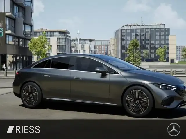 Mercedes-Benz EQE 350