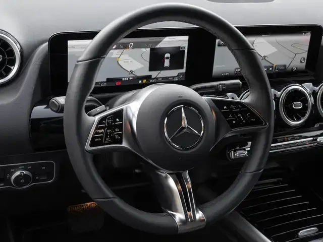 Mercedes-Benz GLA 180