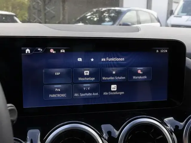 Mercedes-Benz GLA 180