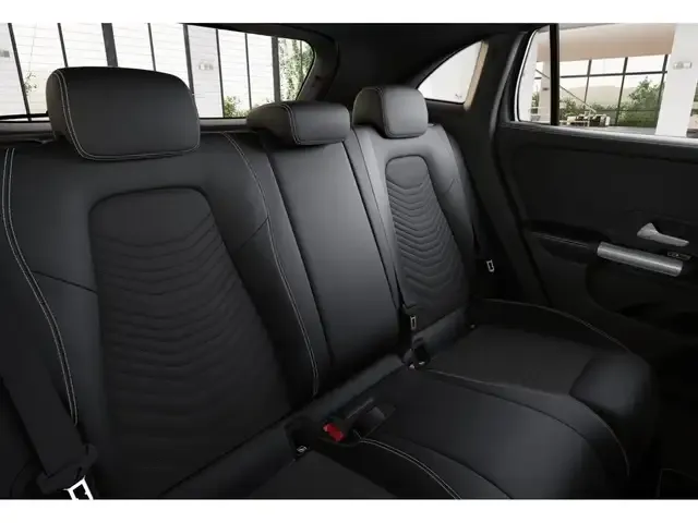Mercedes-Benz GLA 180