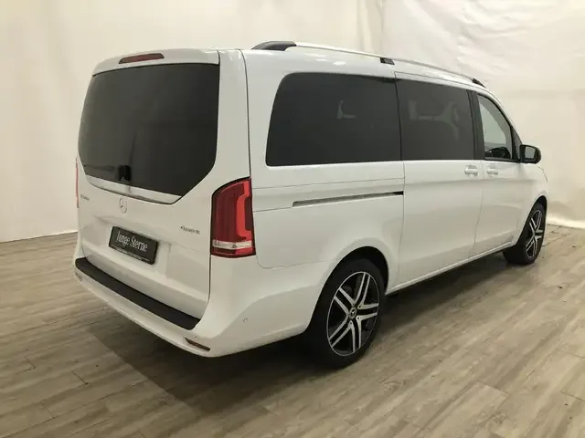 Mercedes-Benz V 300