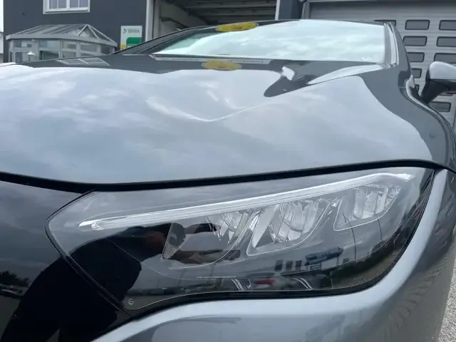 Mercedes-Benz EQE 300
