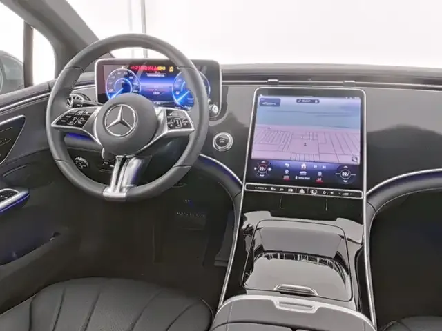 Mercedes-Benz EQE 300