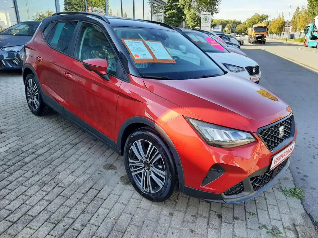 Seat Arona