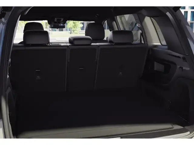 Mercedes-Benz EQB 250