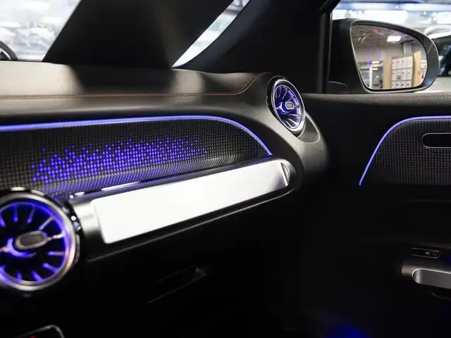 Mercedes-Benz EQB 250