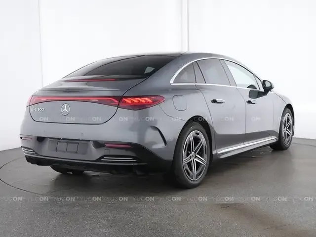 Mercedes-Benz EQE 300