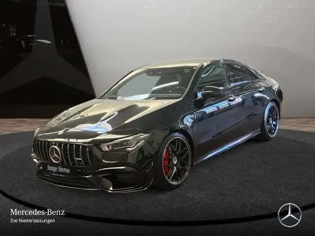 Mercedes-Benz CLA 45 AMG